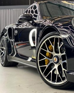 Best prestige- luxury car detailing Melbourne