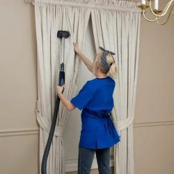 Hire Curtain Mould Remover Experts For Your Dirty Curtains
