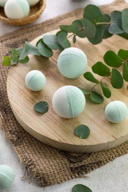 Enjoy The Relaxing Experience Of Eucalyptus Bath Bomb At Home