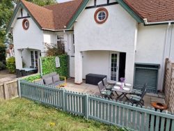 5 Bedroom Holiday Cottages