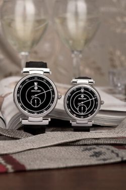 Purchase Couple Watches For Wedding Gift