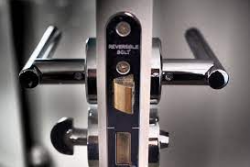 A comprehensive guide to the types of door locks and their features:-London Locksmith 24/7