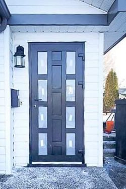 Enhance Curb Appeal with a Stunning Front Door