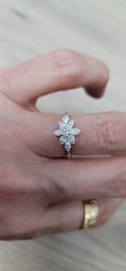 Buy a Beautiful Daisy Diamond Ring from Sam Gavriel