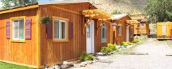 Yellowstone national park cabin rentals