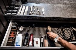 Space-Saving Solutions: Essential Tips for Salon Owners and Stylists