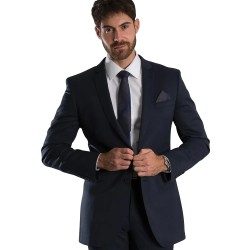 Mediate Trading Provides the Latest Collection of Corporate Uniforms in Doha