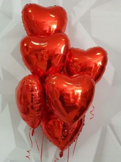Get the Romantic Touch With Our Heart Shaped Balloon Decoration