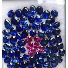 What are the effects and benefits of blue sapphire?