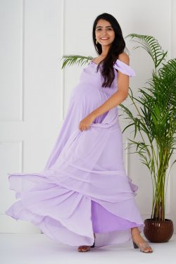 Maternity Gowns & Dresses For Photoshoot | Baby Shower Gowns in India