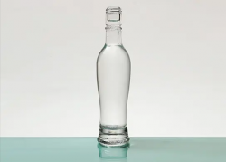 200ml Round Shape Screw Top Thick Base Extra White Flint Glass Rum Bottle
