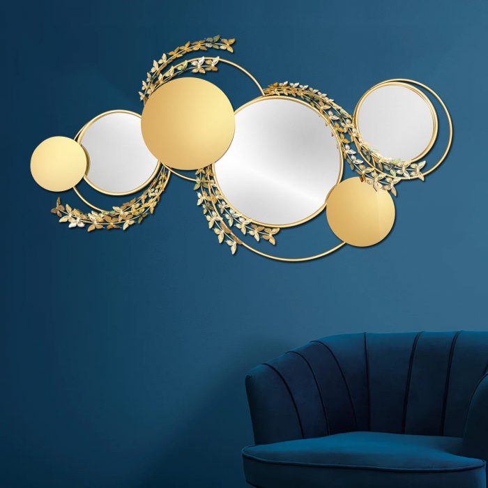 Enhance Your Living Room Decor With A Stunning Decorative Mirror