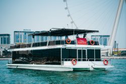 Xclusive Yachts X 8 f – Yacht Rental Dubai