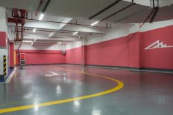 Epoxy Flooring: A Seamless Blend of Durability and Aesthetics for Garage Floors