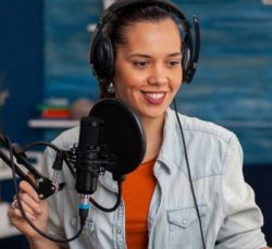 MEDIA GROUP’S PODCAST STUDIO HIRE IN MELBOURNE WILL TAKE YOUR SHOW TO THE NEXT LEVEL