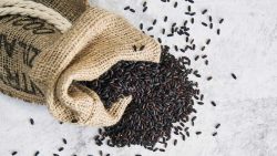Used Black Sesame Seeds In Diet