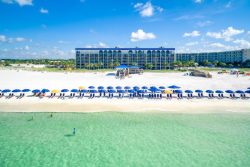 Destin’s Deluxe Retreat: Experience Opulence at the Best Hotels