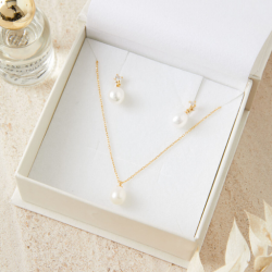 Freshwater Pearl Necklaces – Elegant Collection | Esterah