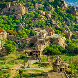 Hampi and Badami Tour Packages | KarnatakaHolidayVacation