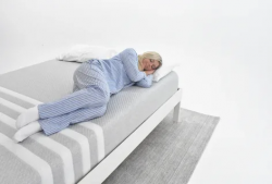 Sleeping Sidelong: Yawnder’s Best Mattress for Side Sleepers