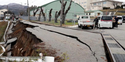 Tsunami warning in western Japan due to 7.5 magnitude earthquake