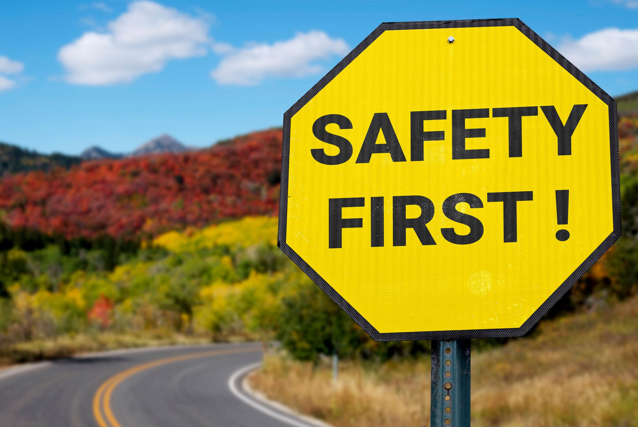 road-safety-rules-in-india-a-guide-to-traffic-signs-and-rules-social