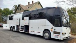 Coach Bus Queens