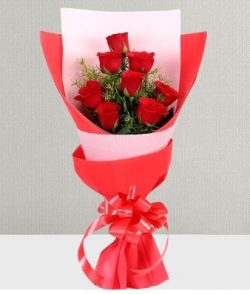 Send Flowers Bouquet Online With Same Day Delivery From OyeGifts