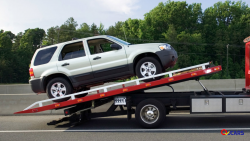 Expert Towing Services & Support in Dubai | QuCars
