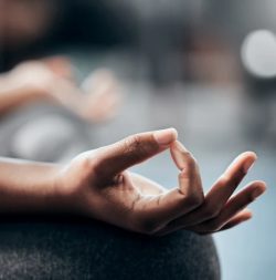 Find support in pregnancy with essential oil by Absolute Essentials