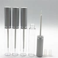 Frosted Lip Gloss Tubes and Clear Lip Gloss Tubes: The Evolution of Lip Gloss Packaging