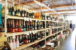 wine store in California: Bottle Barn