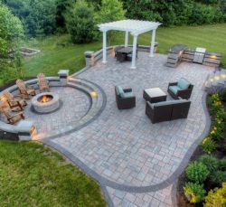 Hire Hardscapes Contractor in Ancaster