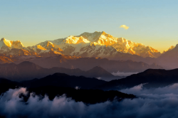Sandakphu Phalut Trek with Darjeeling
