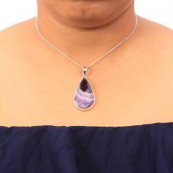 A Guide to Choosing the Right Amethyst Lace Agate Jewelry