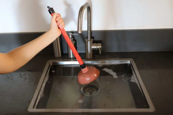 Expert Unblock Drain Services by Local Plumber in Sydney