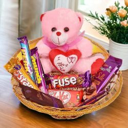 Send Flowers & Teddy Bears For Mothers Day From OyeGifts