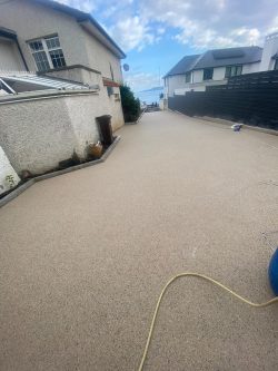 Resin Driveway With Wheelchair access