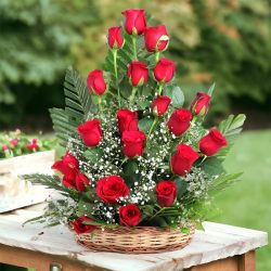 Send Anniversary Flowers Online in India from OyeGifts