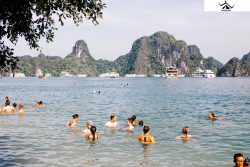 Discover Vietnam In Summer