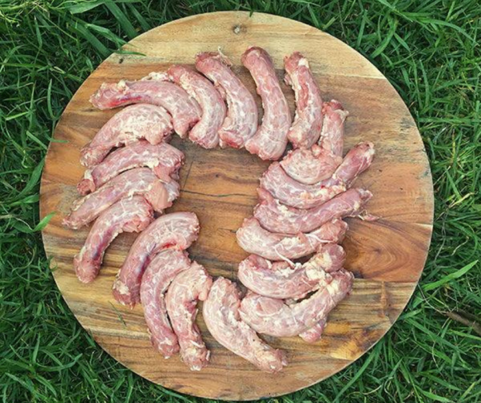 Chicken Necks For Dogs | RogueRaw