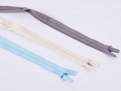 Unlock Quality and Savings with Nylon Zippers Wholesale
