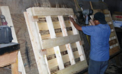 Custom Wooden Pallet: Ways It Can Help for Your Business