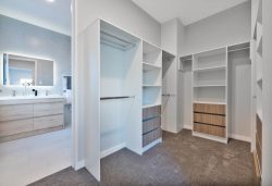 Install The Convenient Wardrobes In Auckland