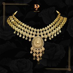 Find the Top gold necklace designs hyderabad