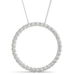 How to Pick the Perfect Lab Grown Diamond Pendant for Your Style