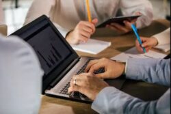 7 Essential Insights to Understand About Simultaneous Interpretation