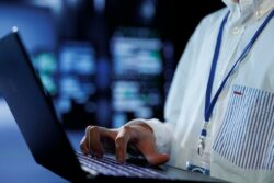 The Advantages of Using VoIP Services for Your Business