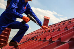 10 Common Mistakes to Avoid When Hiring a Residential Roof Replacement Service