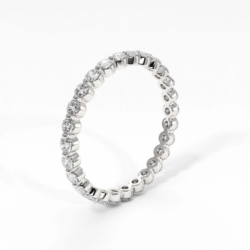 Crafting Memories: Exquisite Custom Engagement Rings